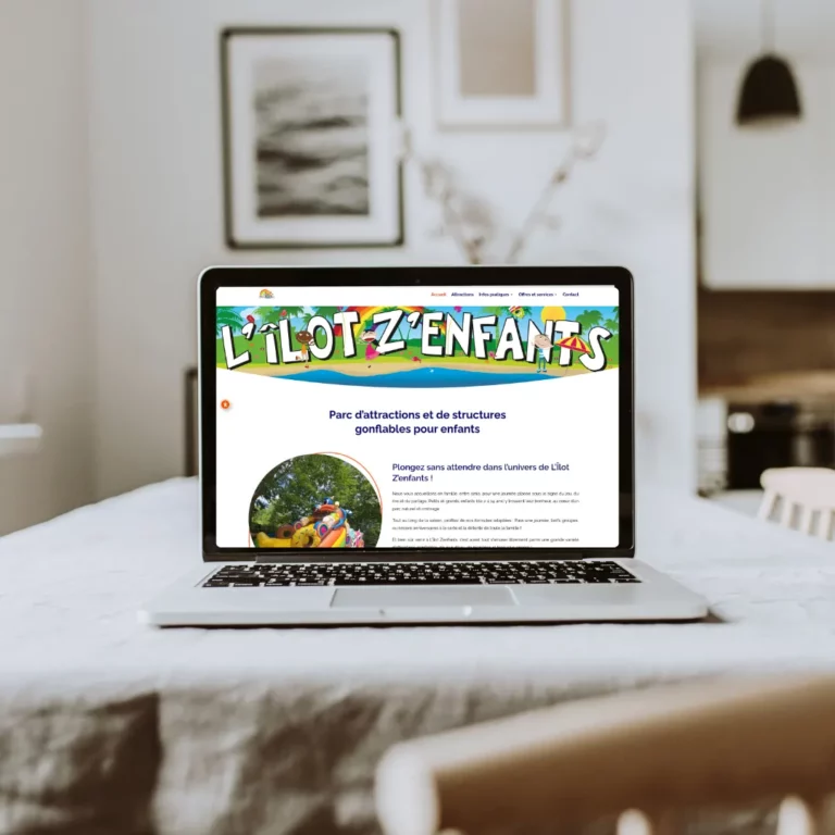 Mockup Site Internet L'ilot Z'enfants réalisé par Nexphasis informatique